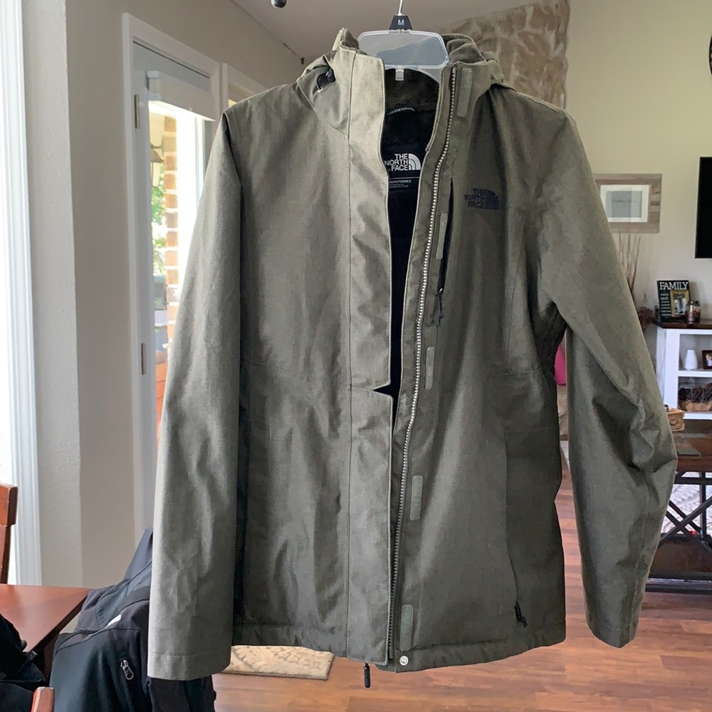 Final offer!! North Face Hyvent Jacket Size Small